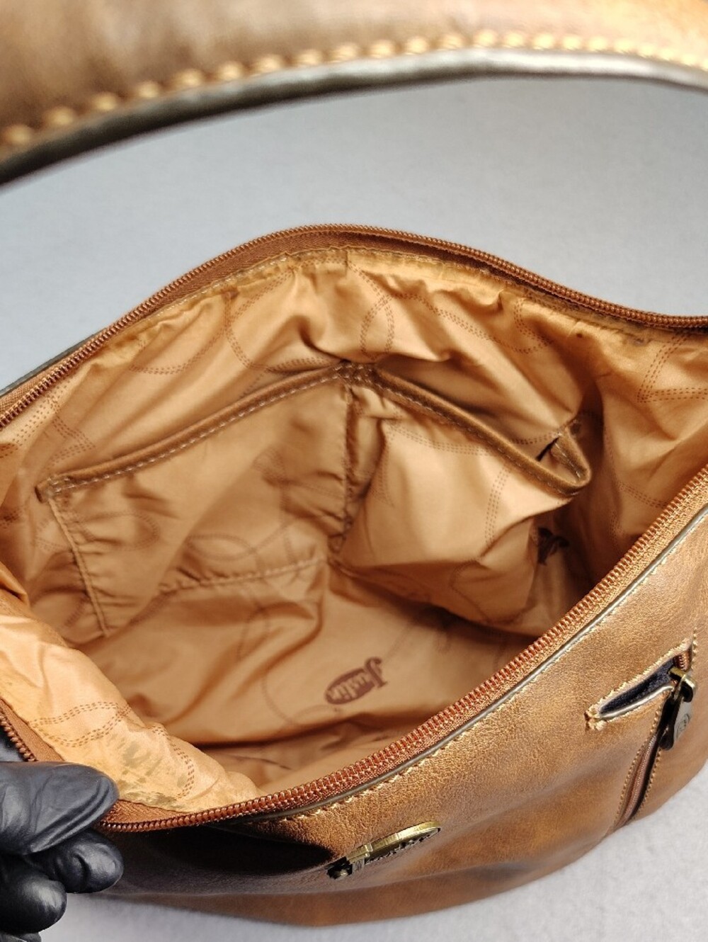 Justin Conceal Carry Purse - Picture 7 of 15